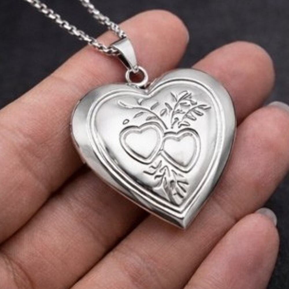 Silver Heart Locket Necklace 22in Chain | Floral Love Keepsake Gift